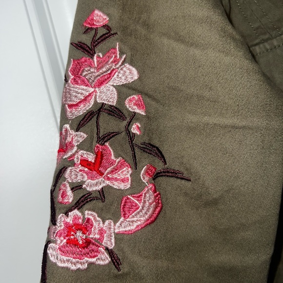 Embroidered Utility Jacket - Picture 5 of 6